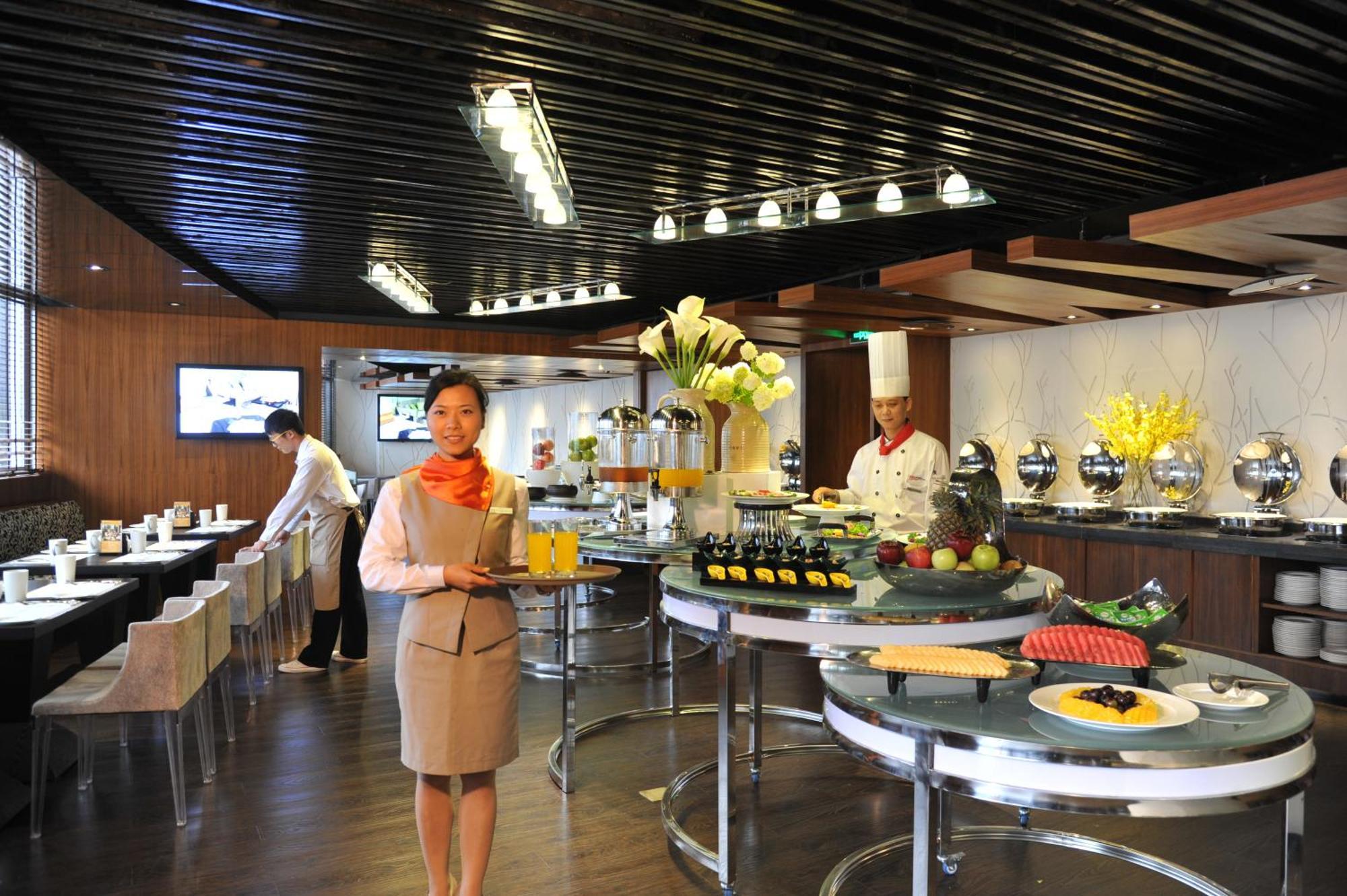 重庆江北观音桥高悦酒店地铁站店 מראה חיצוני תמונה